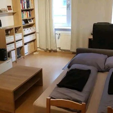 Apartment Im Zentrum Frankfurt am Main Buitenkant foto